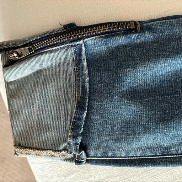 Rock & Republic Skinny Ankle Jeans - Picture 8 of 10